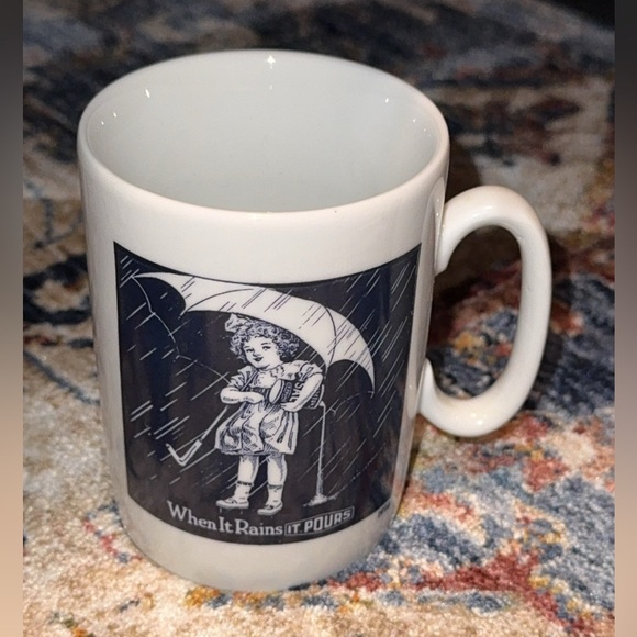 Vintage Morton Salt Girl Coffee Cup Mug When It Rains It Pours Umbrella Set of 4 - Picture 9 of 14